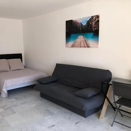 Juan Les Pins Centre T1 Bis 313 * Антиб